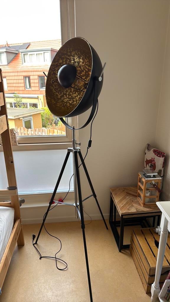 Golden sun lamp nieuwstaat bieden, Ophalen of Verzenden, Zo goed als nieuw, Minder dan 100 cm