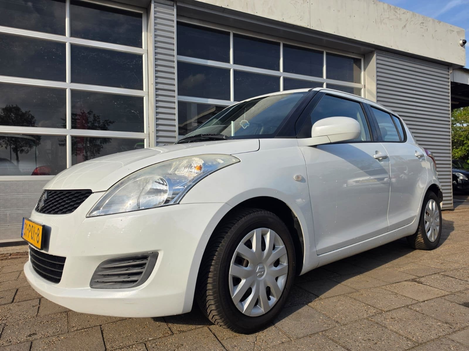 Suzuki Swift 1.2 Bandit EASSS, Auto's, Voorwielaandrijving, Stof, Gebruikt, 4 cilinders