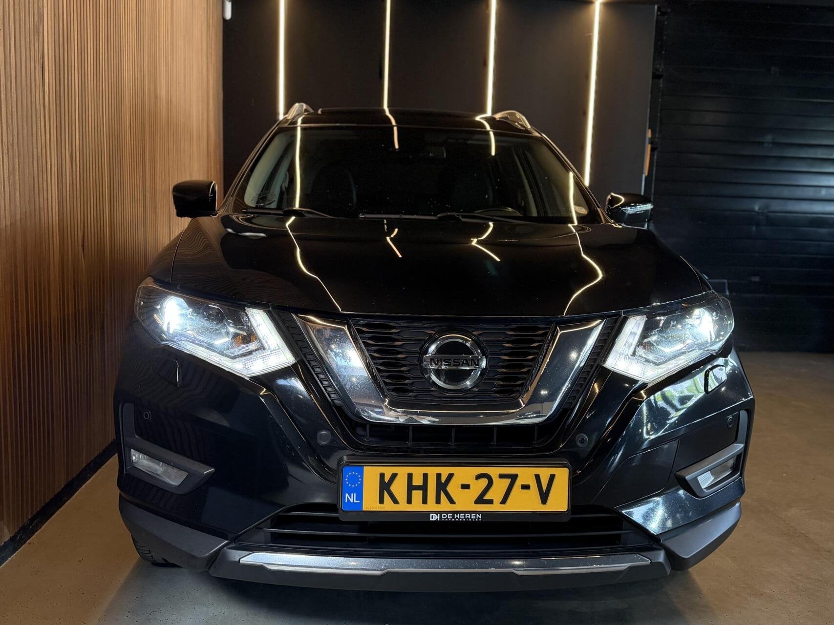 Foto 18 van Nissan X-Trail 1.3 DIG-T N-Tec PANO,TREKH,19''BOSEElecStoel