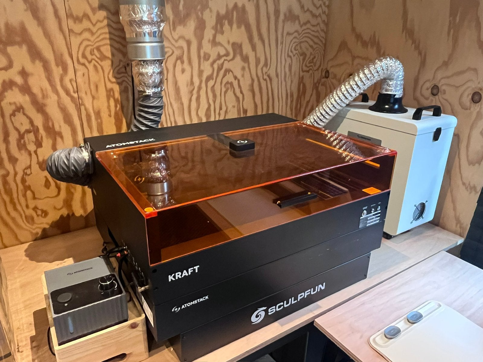 Atomstack Kraft & Sculpfun Lasergraveerder met Afzuiging, Computers en Software, 3D Printers, Ophalen of Verzenden, Zo goed als nieuw