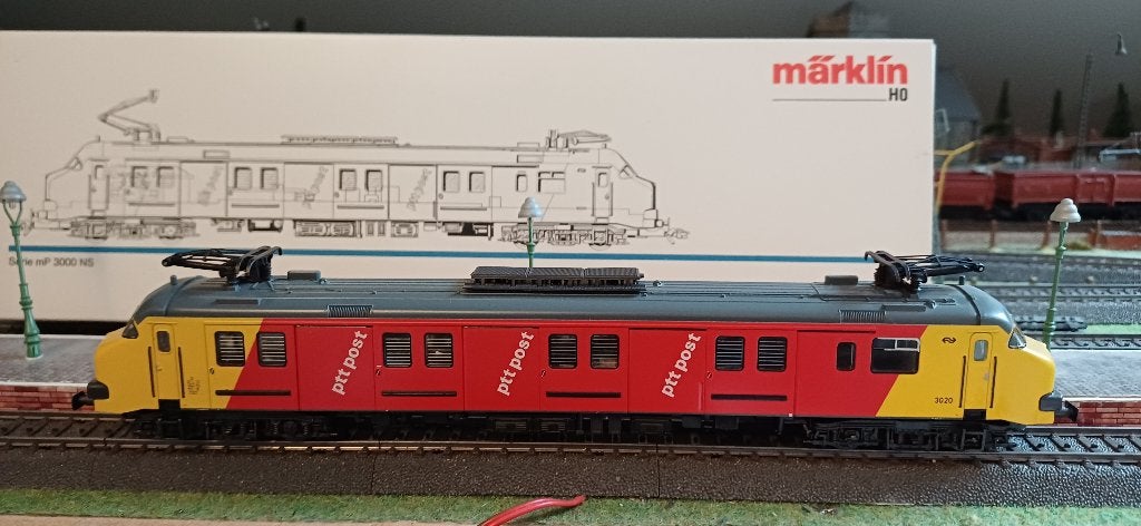 Märklin 3389 H0 Motorpost van de NS als nieuw analoog !, Wisselstroom, Wagon, Ophalen of Verzenden, Märklin