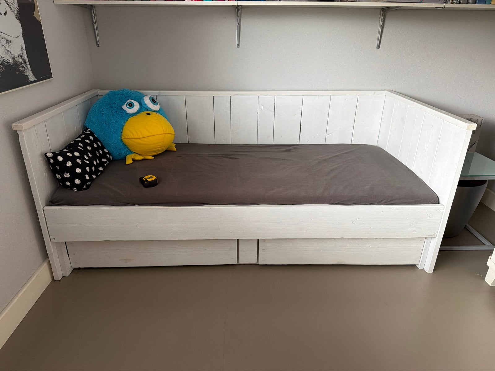 Eenpersoons Steigerhouten Bed met Hoge Leuning en Lades, Ophalen of Verzenden, Zo goed als nieuw