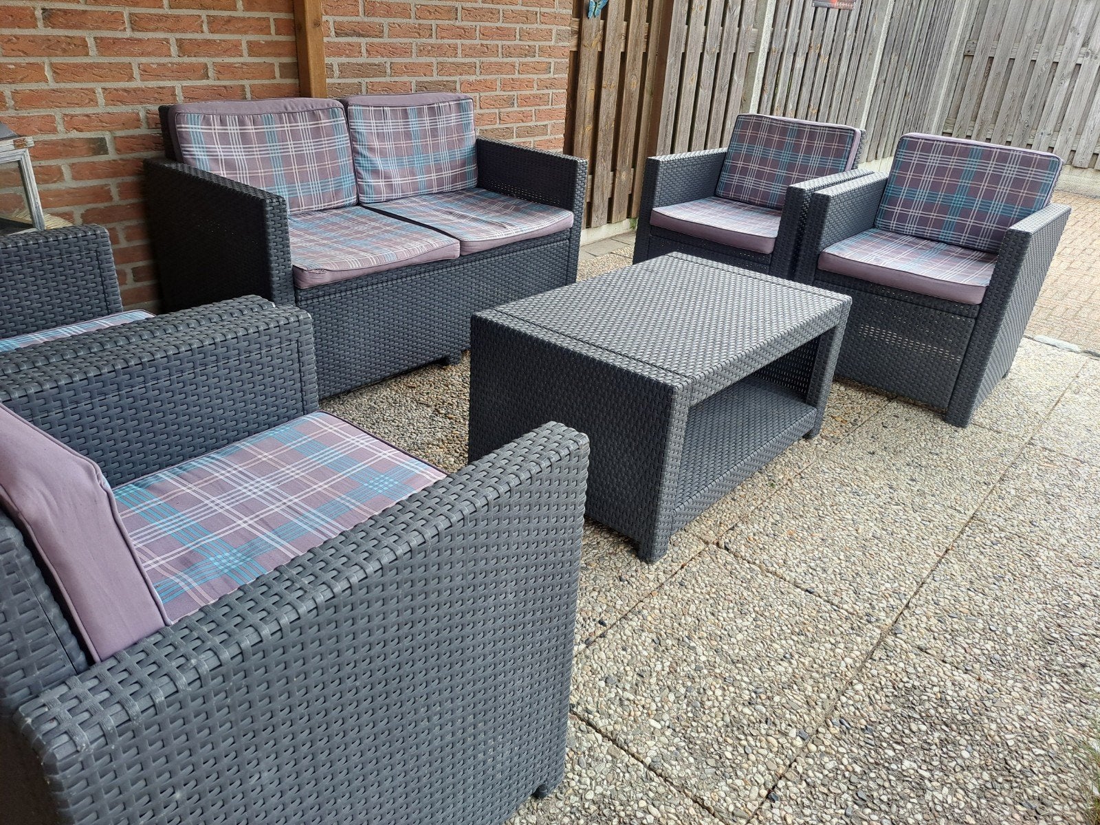 Allibert loungeset met 2-zitsbank, 4 stoelen en salontafel, Ophalen, 5 zitplaatsen, Gebruikt, Bank