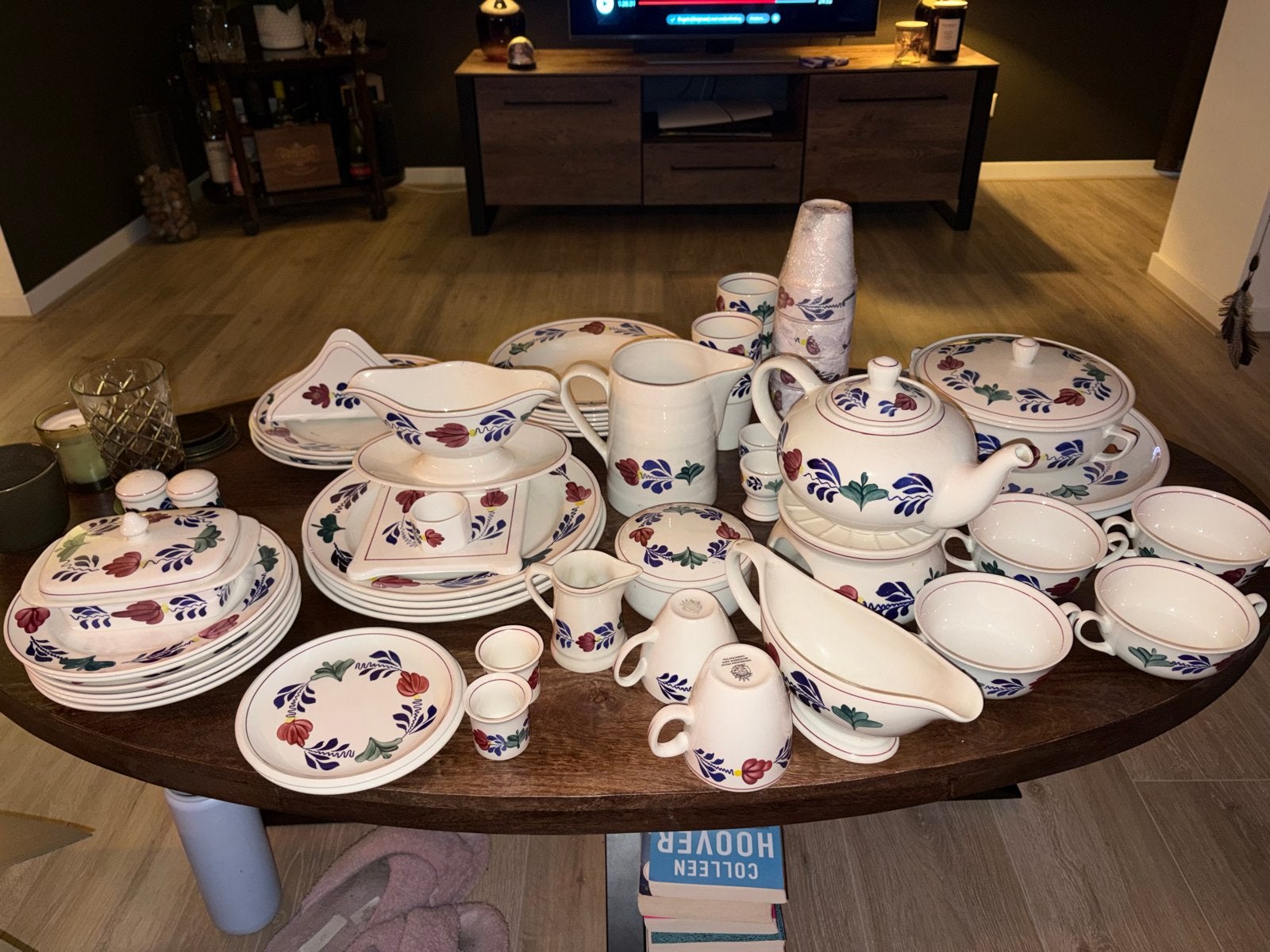 Boerenbont Servies, Ophalen