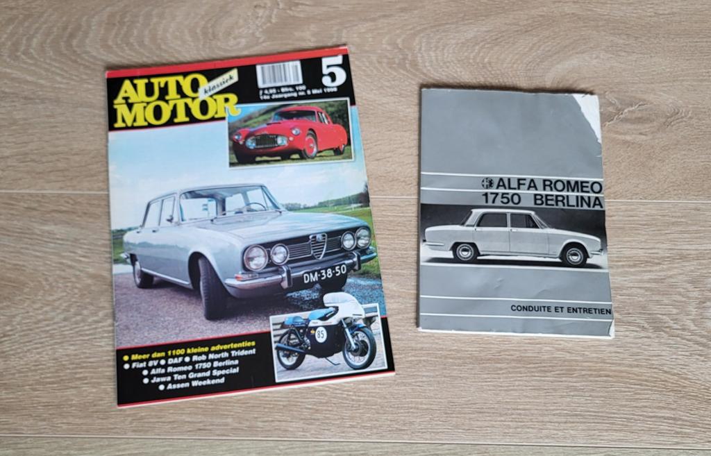 Alfa Romeo 1750 Berlina instructieboekje en magazine, Auto diversen, Handleidingen en Instructieboekjes, Ophalen of Verzenden