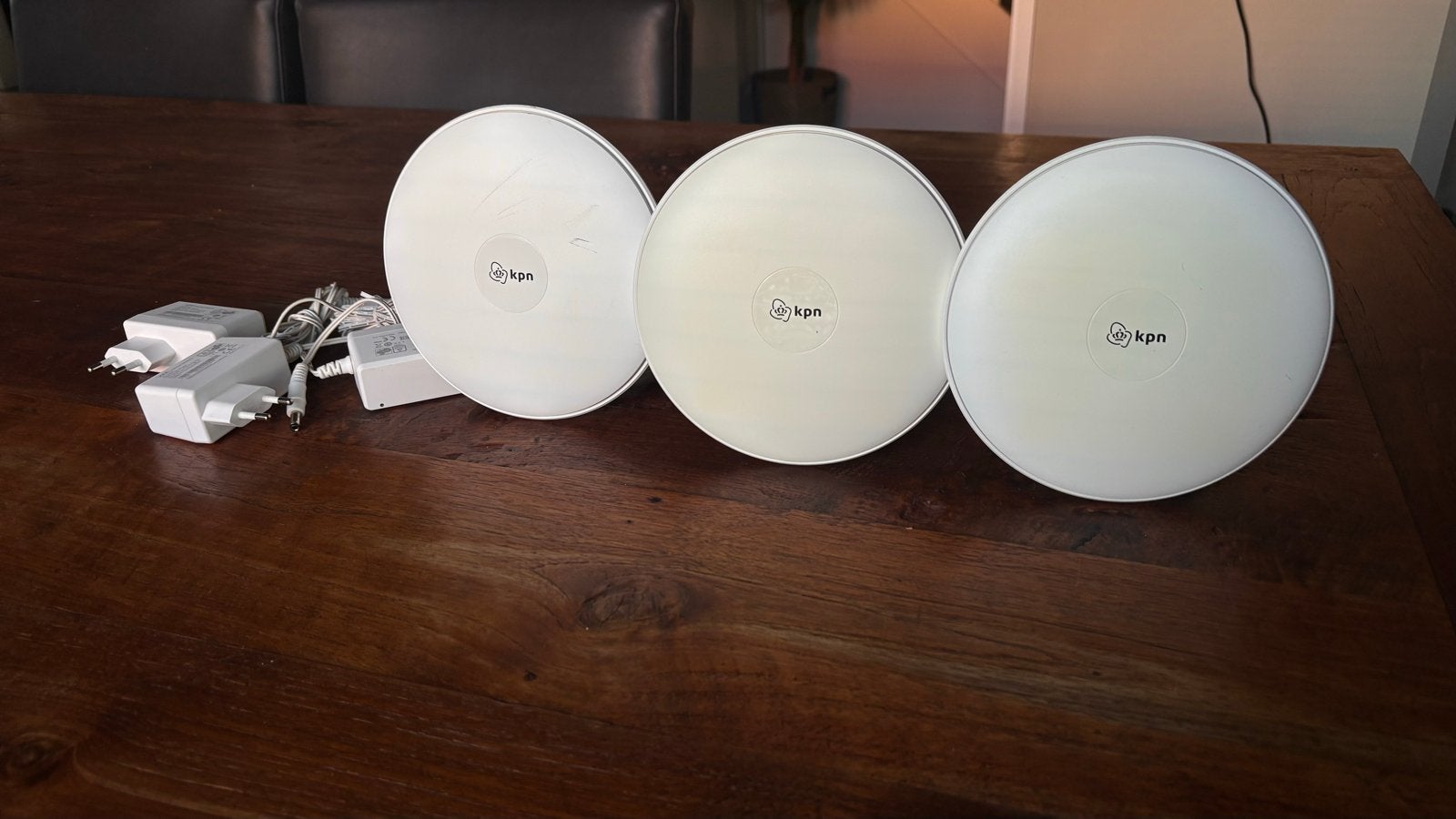 3 originele KPN SuperWifi punten met adapters, Computers en Software, Routers en Modems, Ophalen, Gebruikt, Router