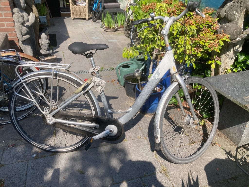 T.K. Stoere dames fiets in goede en nette staat., Ophalen, Gebruikt, Giant, Versnellingen