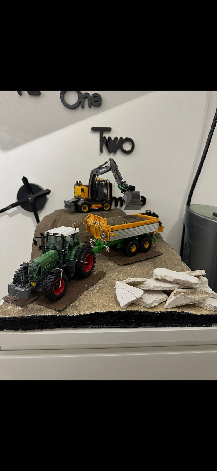 Diorama met vitrine overzet (LET OP) zonder machines, Ophalen, Zo goed als nieuw, Groter dan 1:32