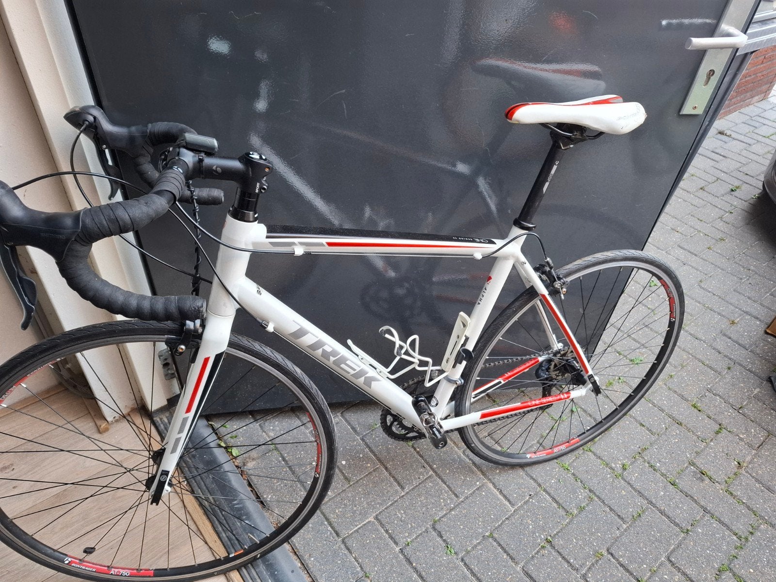 Trek One Series 1.1 Racefiets - Wit/Rood, 28 inch, Gebruikt, 10 tot 15 versnellingen, Aluminium