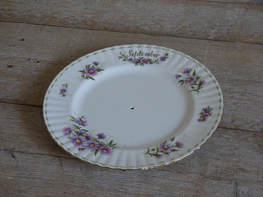 Servies, Royal Albert, Flowers of the Month Series, z.g.a.n., Ophalen of Verzenden