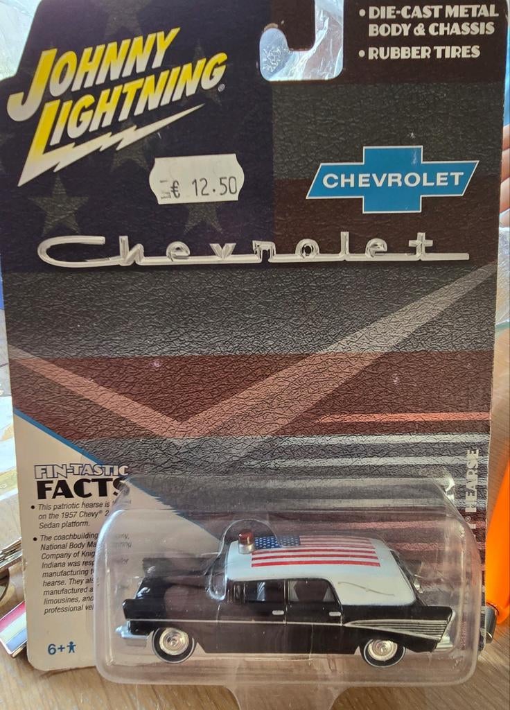 Hearse 1975 USA 1:64 Johnny Lightning, Ophalen of Verzenden, Auto