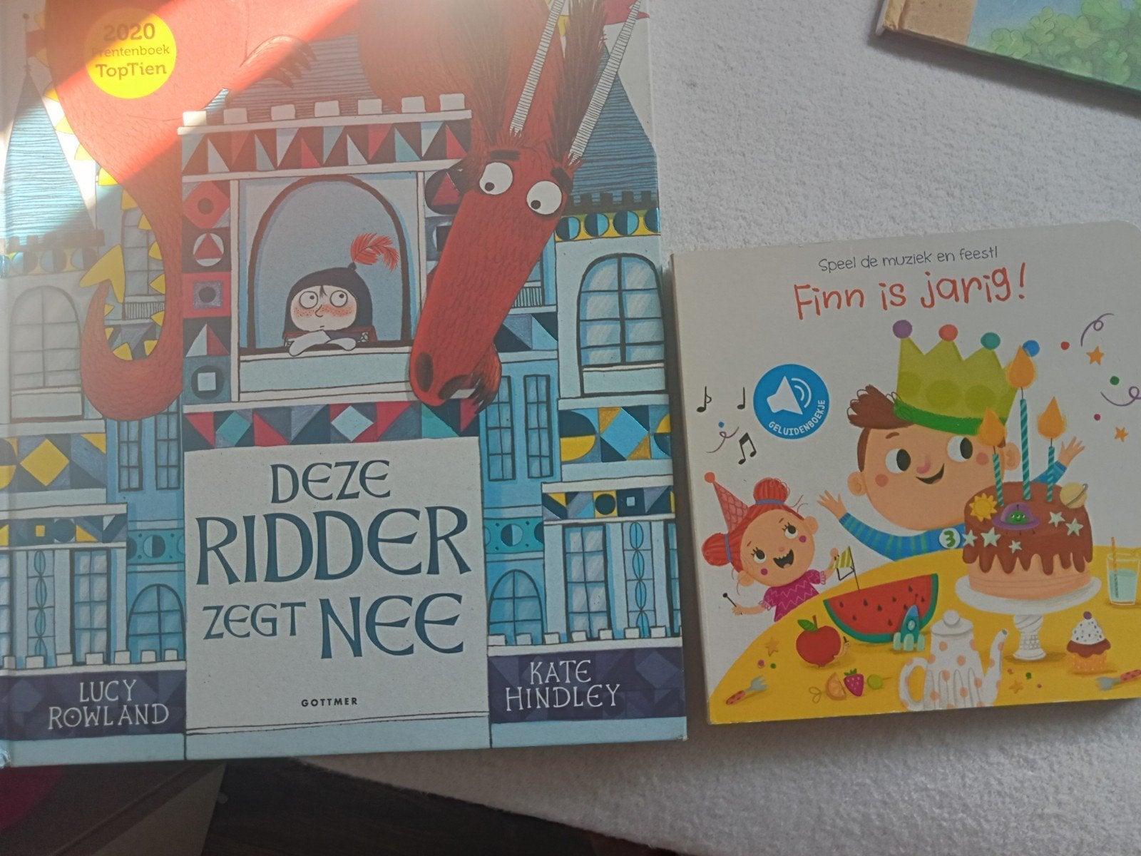 Twee prentenboek Finn, Ophalen of Verzenden