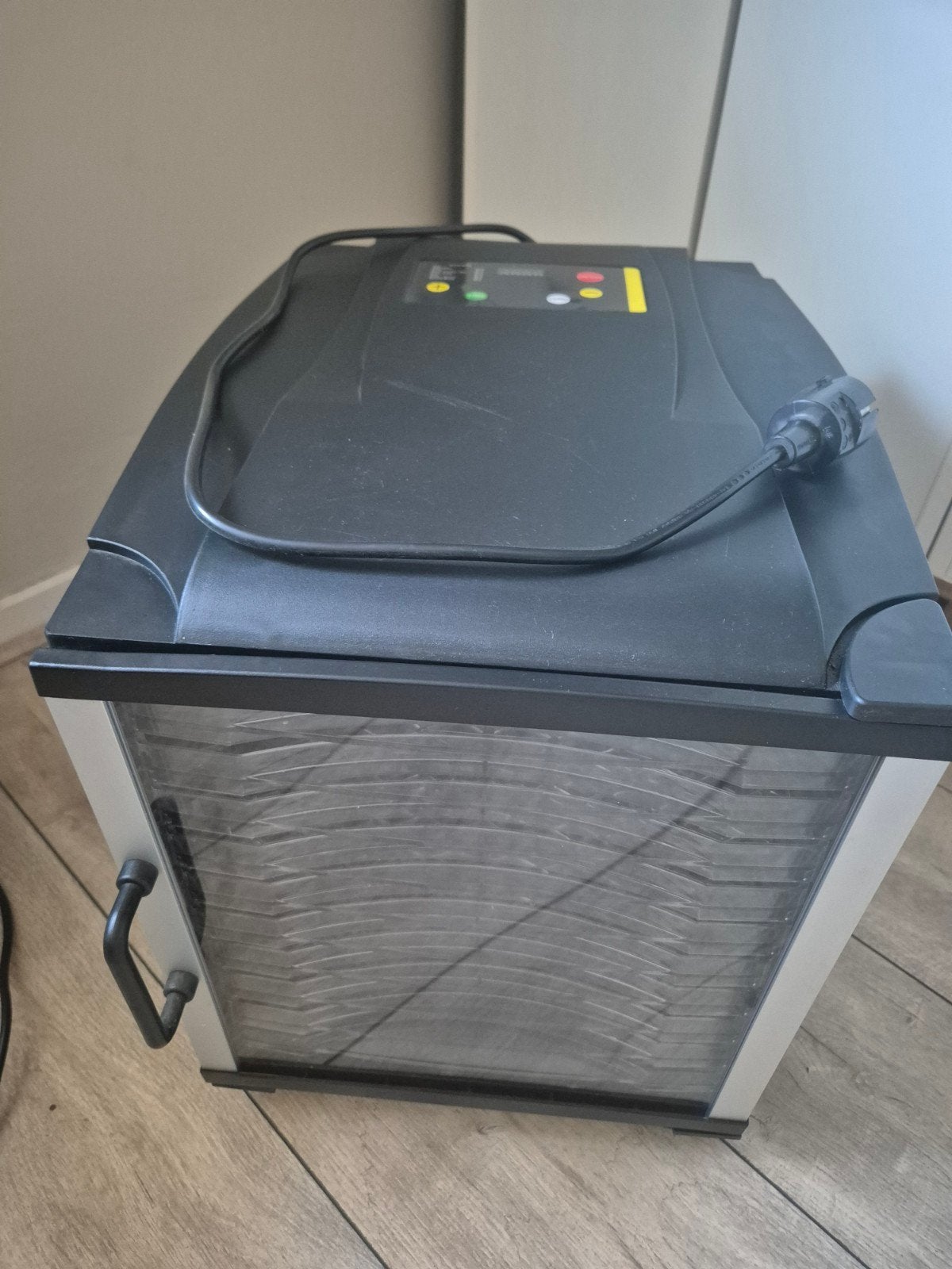 Buffalo CD965 Voedseldroger / Dehydrator 800W, Ophalen, Gebruikt, Zwart