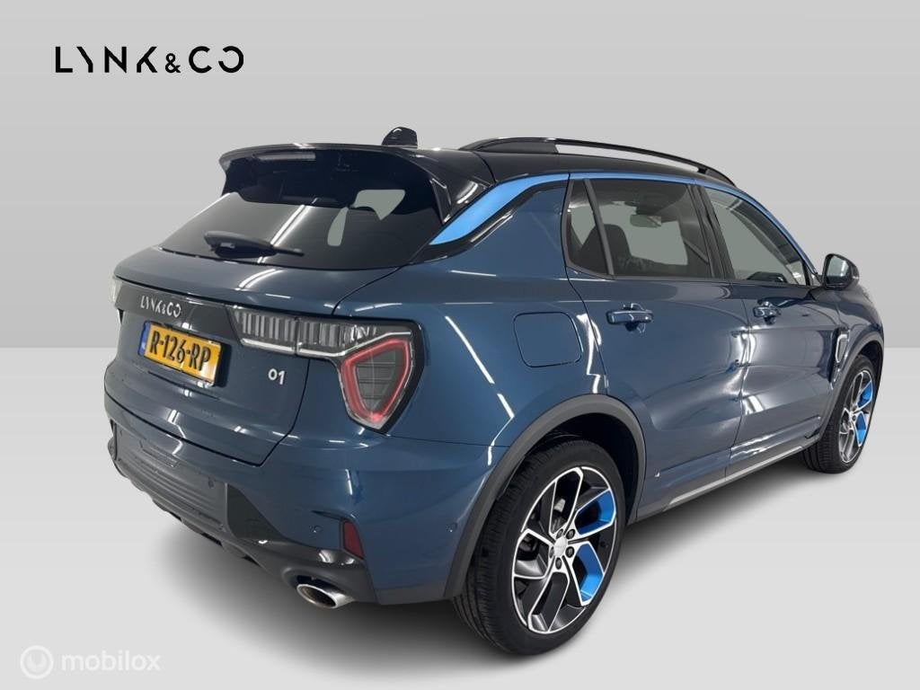 Lynk & Co 01 - 1.5 261PK Plug-in Hybrid, Pano, 360 Camera ,, Auto's, 1800 kg, Euro 6, Blauw, 120 €/maand