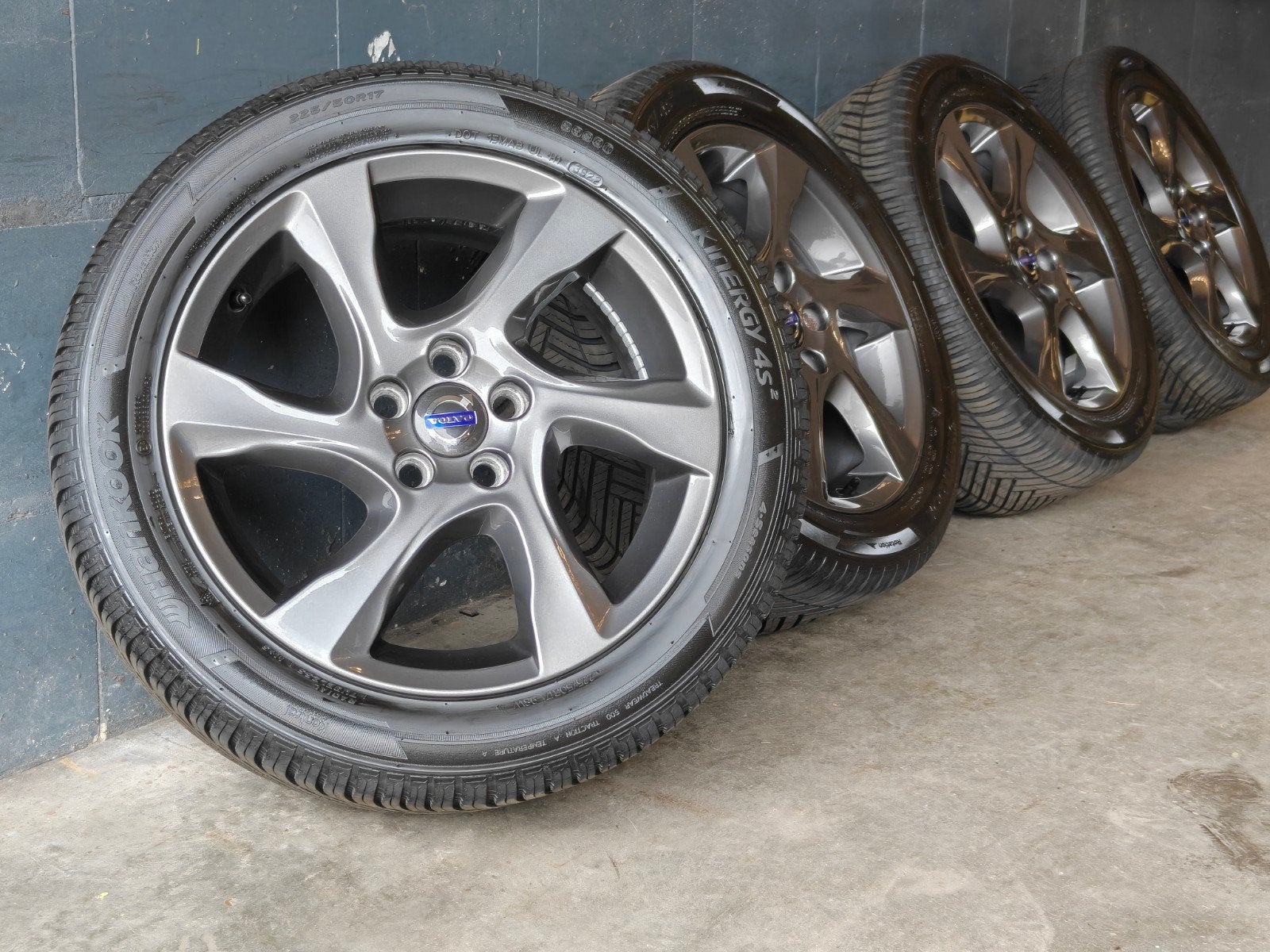17" Originele Volvo V70 V60 All Season Set "Pandora" Hankook