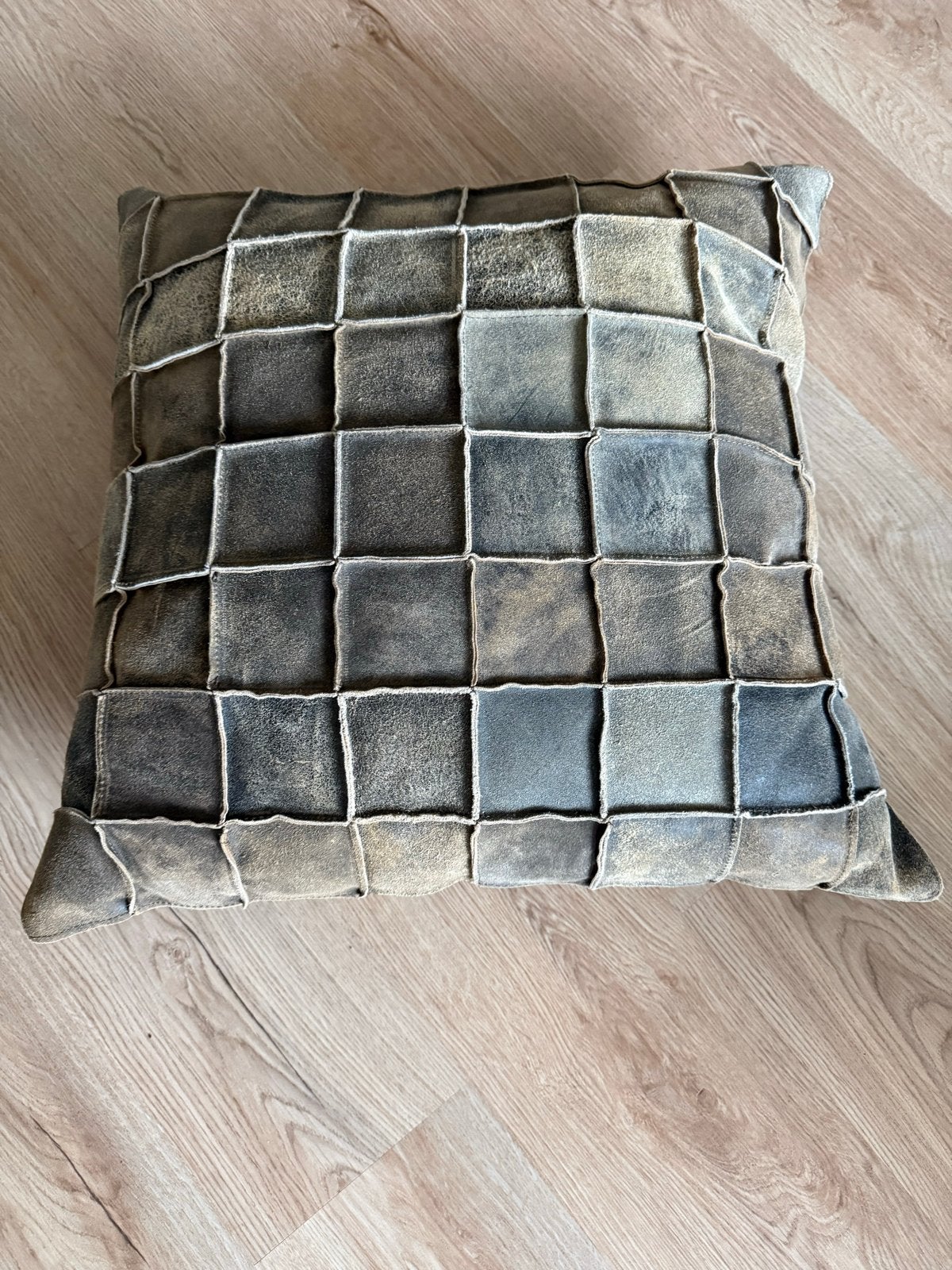 Leren sierkussen met patchwork design, Overige merken, Meerkleurig, Vierkant, Nieuw