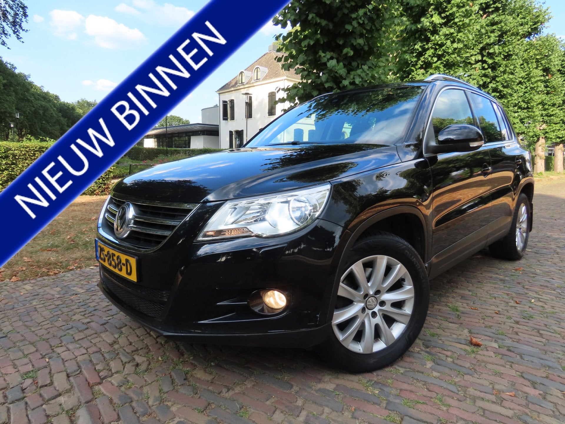 Volkswagen Tiguan 1.4 TSI Trend&Fun 4Motion Panoramadak Ecc, Gebruikt, 4 cilinders, Zwart, Bedrijf