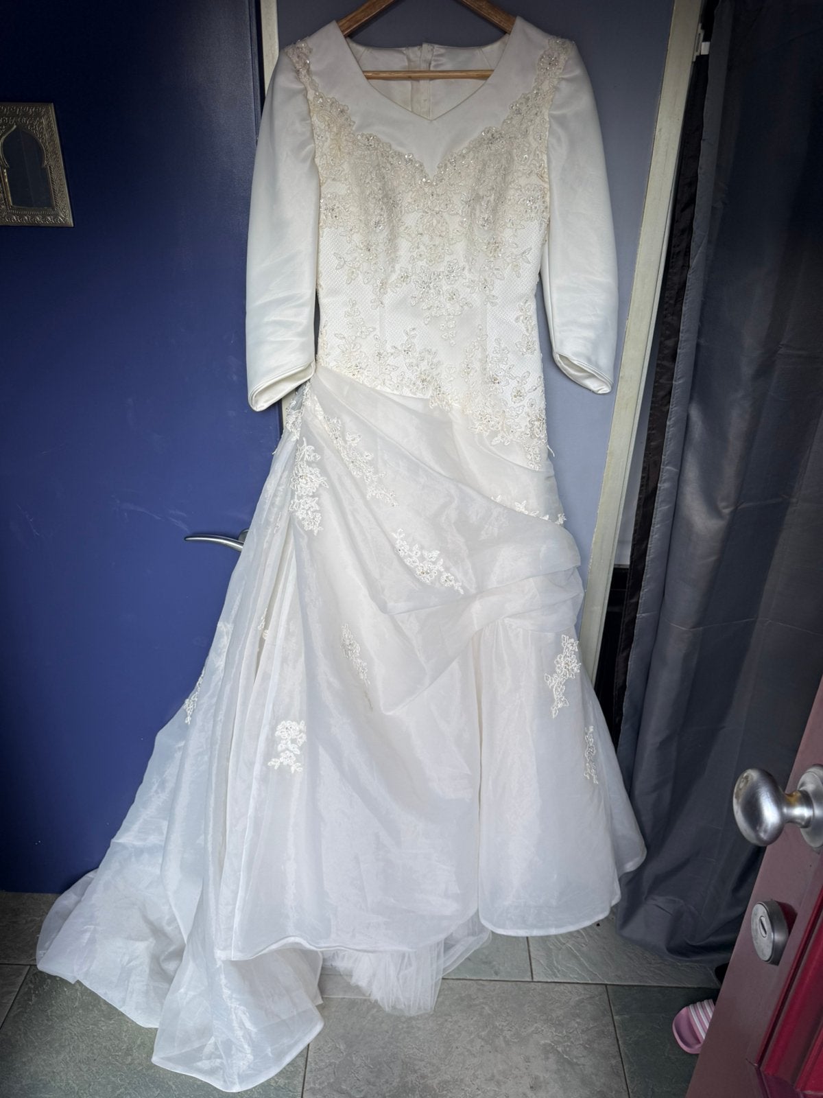Trouwjurk van euro bride, Kleding | Dames, Trouwkleding en Trouwaccessoires, Ophalen of Verzenden, Zo goed als nieuw, Wit, Trouwjurk