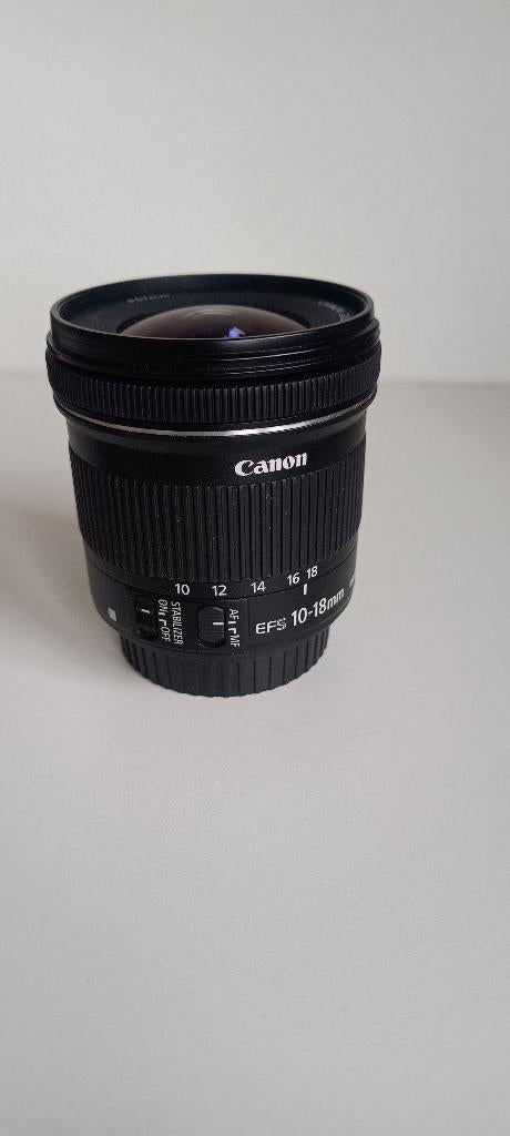 canon efs 10-18 mm, Ophalen, Zo goed als nieuw