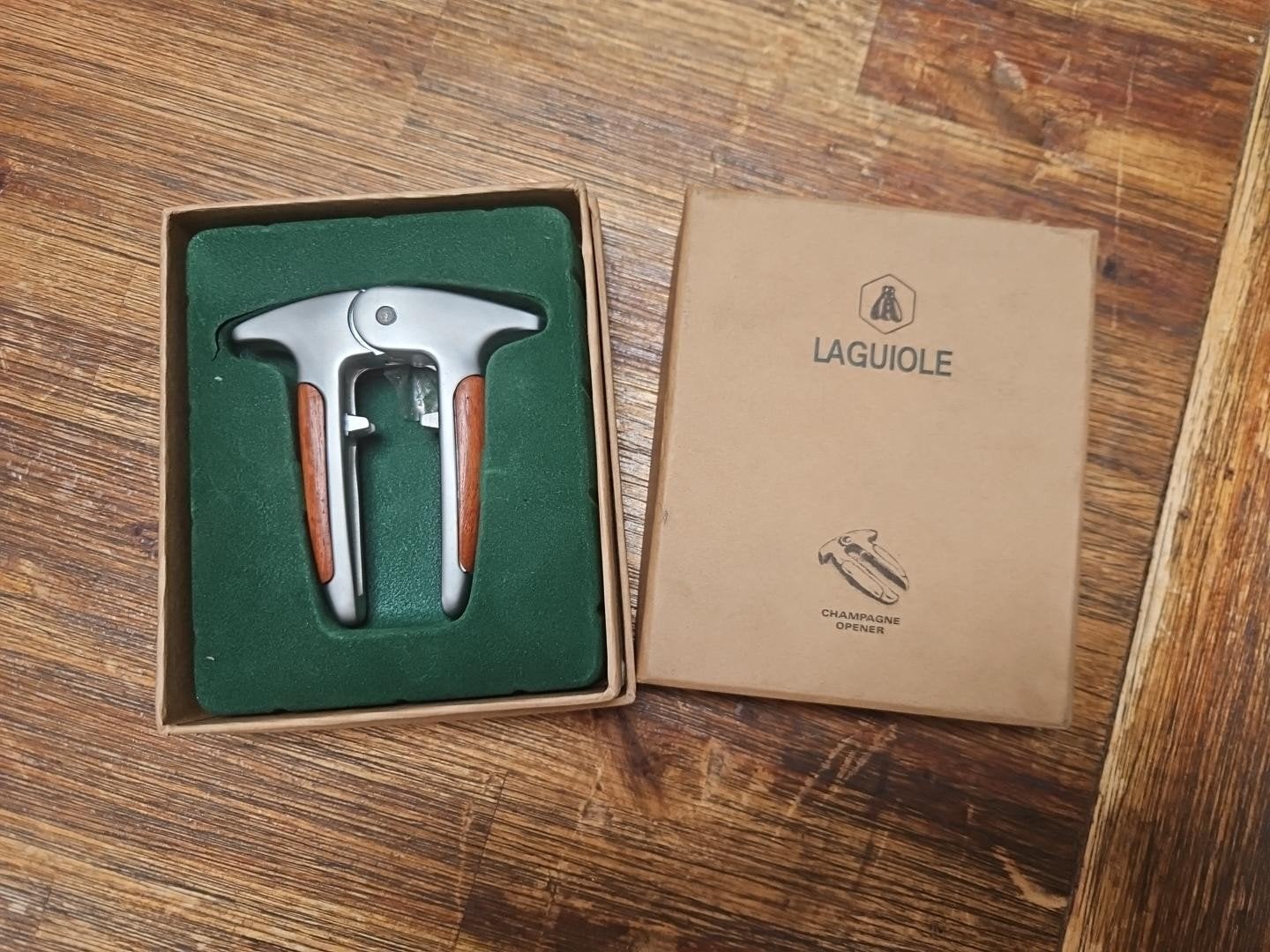 Laguiole Champagne Opener – Nieuw in doos – Houten details, Overige typen, Laguiole, Ophalen of Verzenden, Zo goed als nieuw