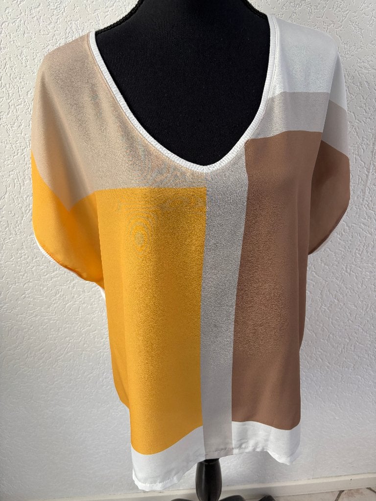 october maat XL oksel tot oksel 64 cm, Kleding | Dames, October, Overige kleuren, Maat 46/48 (XL) of groter, Ophalen of Verzenden