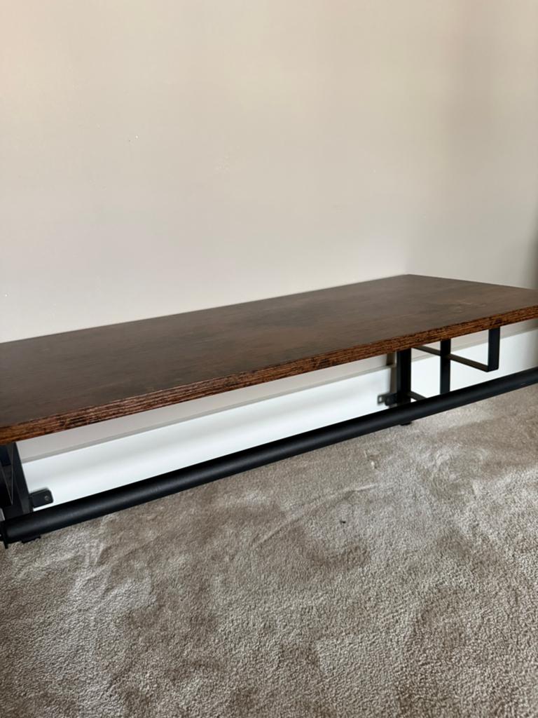 Wandplank met industriële look - Hout en metaal, Ophalen of Verzenden, Gebruikt