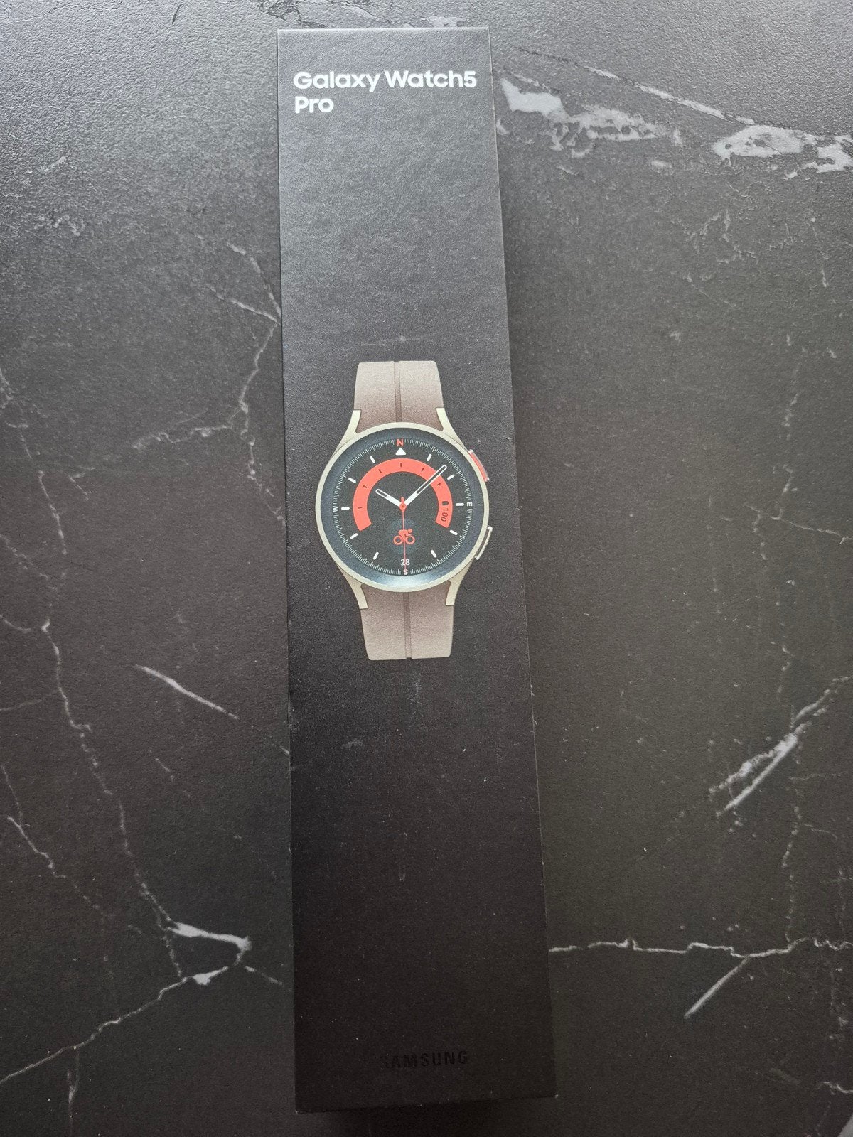 Samsung Galaxy Watch5 Pro - Nieuw in doos, Nieuw, Ophalen of Verzenden, Samsung, Waterdicht