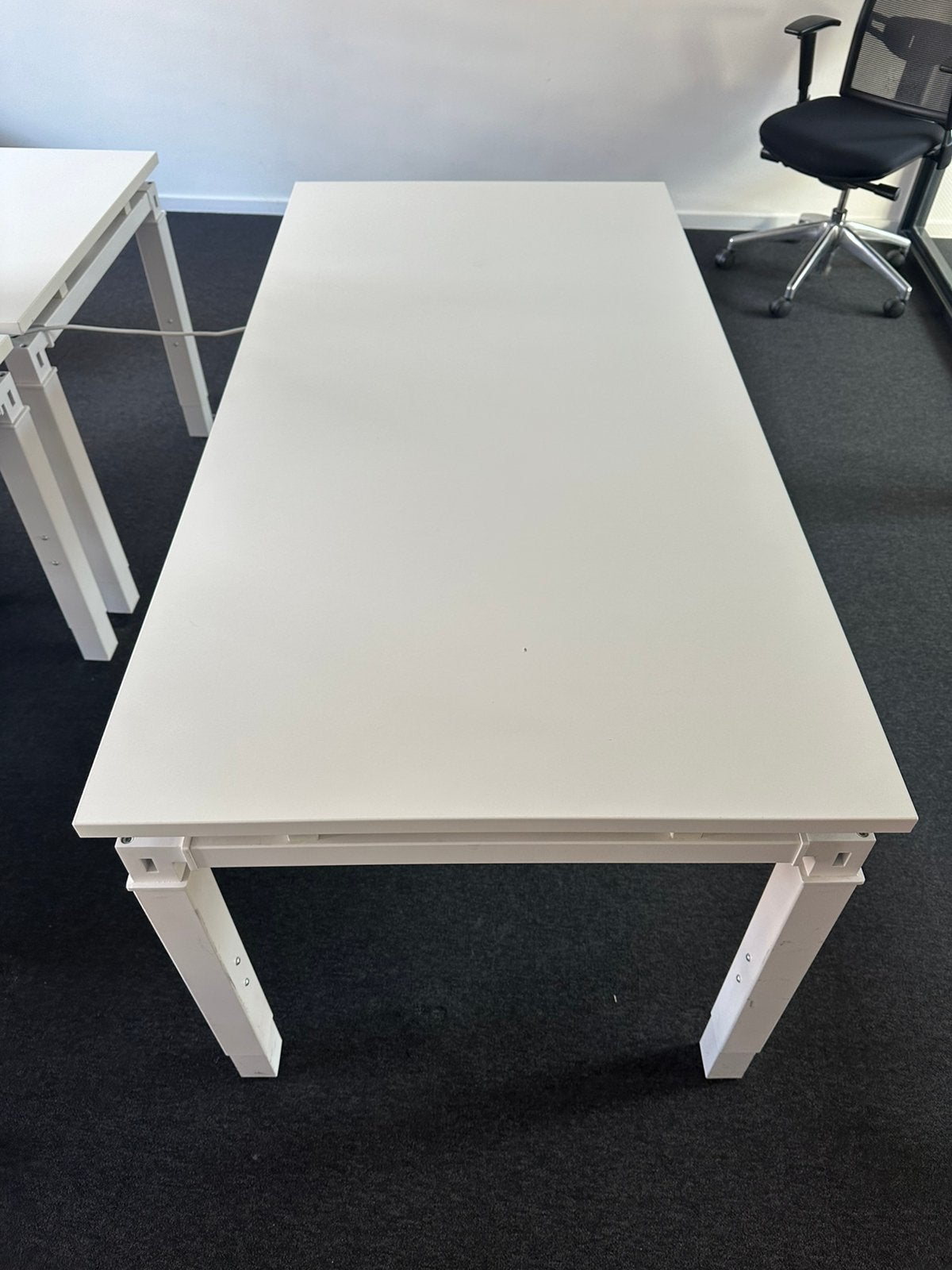 In hoogte verstelbaar bureau - Rock 4 - NW-7603, Ophalen, Zit-sta bureau, Gebruikt, Spaanplaat of MDF