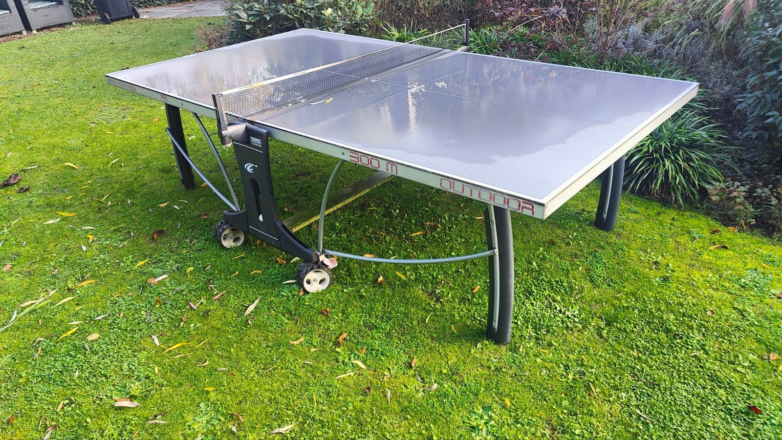 Cornilleau 300 Outdoor Tafeltennistafel - Weerbestendig en V, Ophalen, Gebruikt, Tafel Outdoor, Verrijdbaar