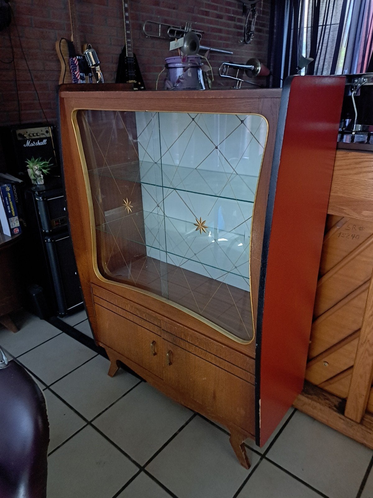 Vintage Vitrinekast Jaren '50 - 90x132.5x41.5 cm, Huis en Inrichting, Kasten | Vitrinekasten, Ophalen, 100 tot 150 cm, 50 tot 100 cm