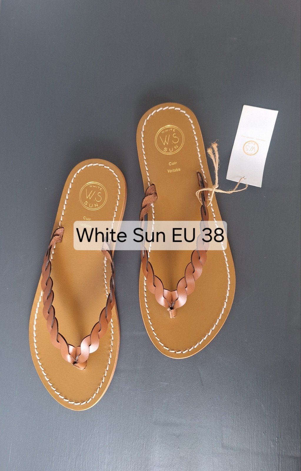 Nieuwe White Sun bruin gevlochten leren slippers maat 38, Kleding | Dames, Schoenen, Slippers, Bruin, Nieuw, White Sun