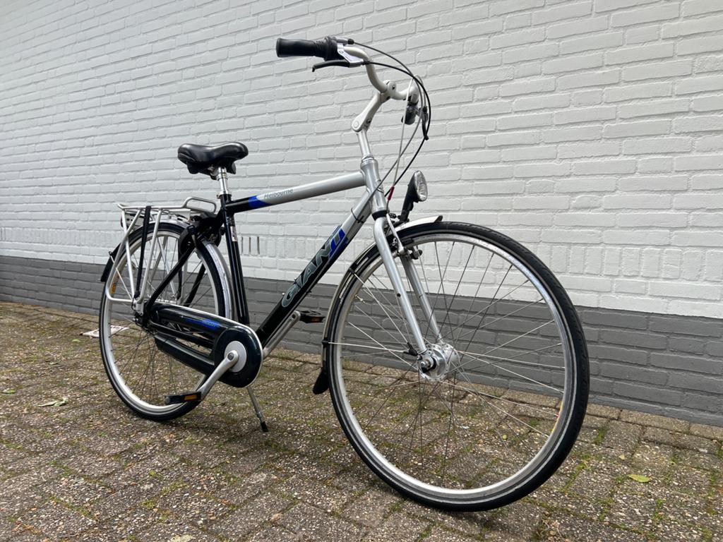 Perfecte Giant Melbourne herenfiets. 28 inch. 7 versnellinge, Ophalen, Velgrem, Versnellingen, Giant