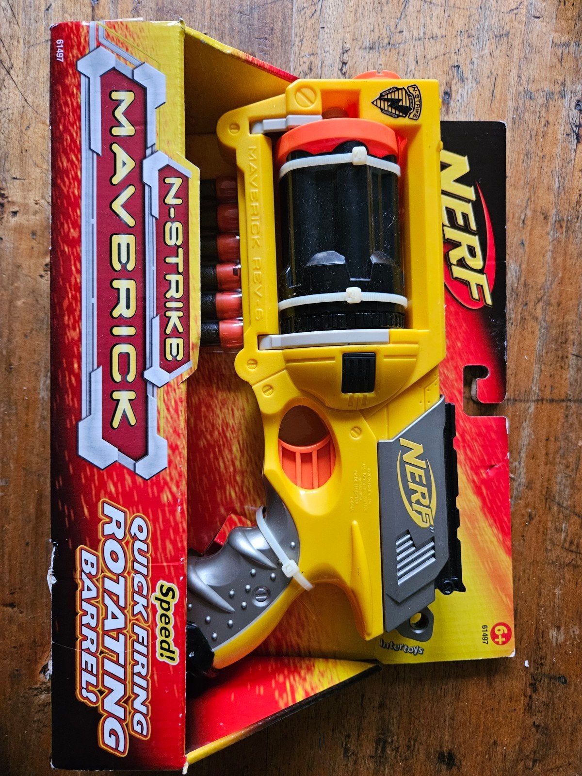Nerf N-Strike Maverick REV-6 Blaster - Zo goed als nieuw, Ophalen of Verzenden, Nieuw