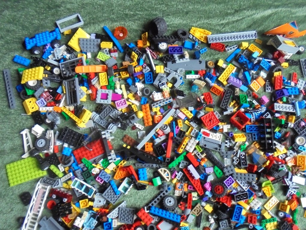 Foto 7 van mooie partij losse lego met poppetjes
