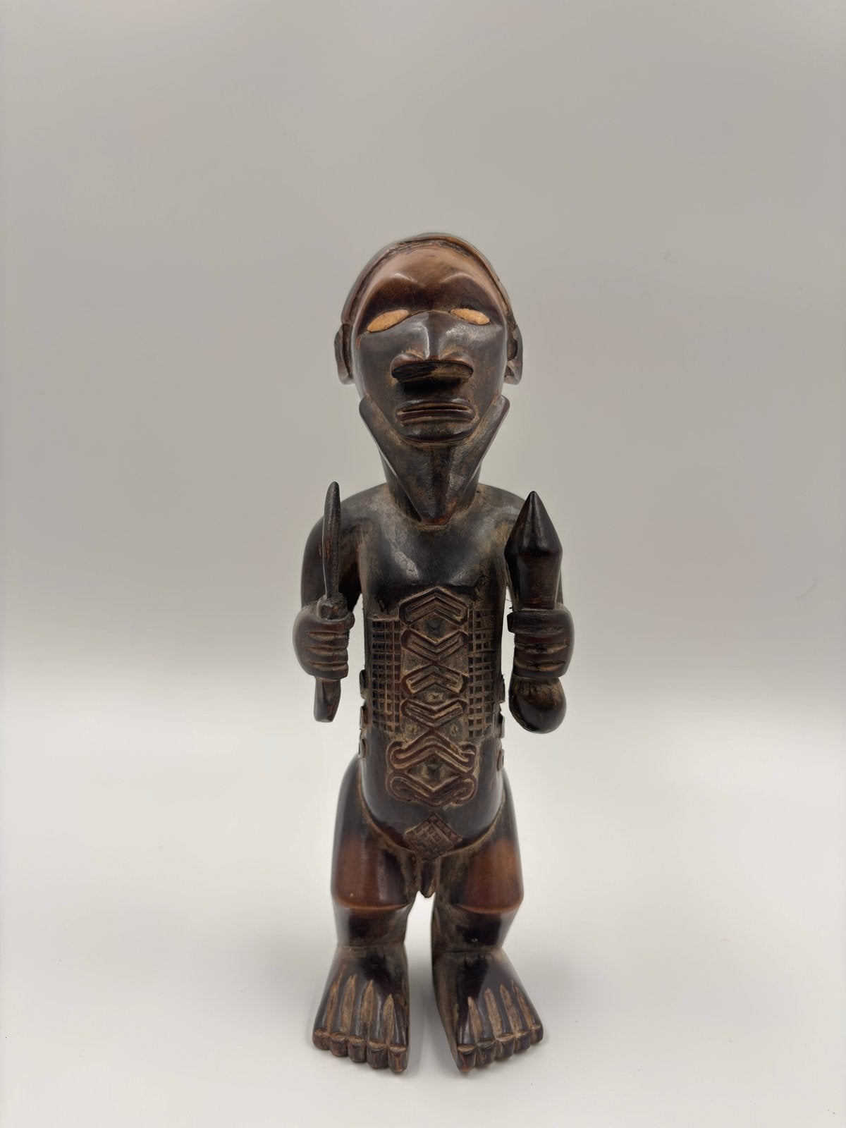 Bembe figuur, Antiek en Kunst, Ophalen of Verzenden, Handgemaakt, 20 - 50 cm, Beeld