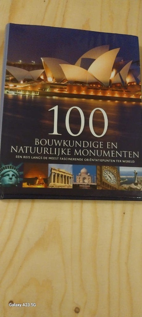 100 Bouwkundige en Natuurlijke Monumenten - Nieuw Boek, Onbekend, Nieuw, Ophalen of Verzenden, Architectuur algemeen