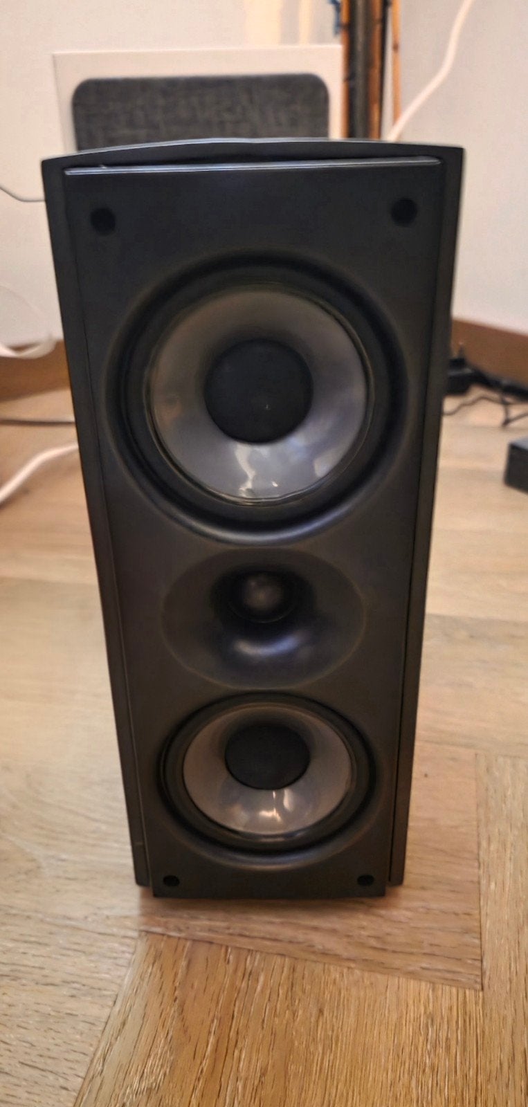 3 stuks Infinity Overture OVTR-1 type 333003 speakers, Ophalen, Vloerstaande luidspreker, Gebruikt, Minder dan 60 watt