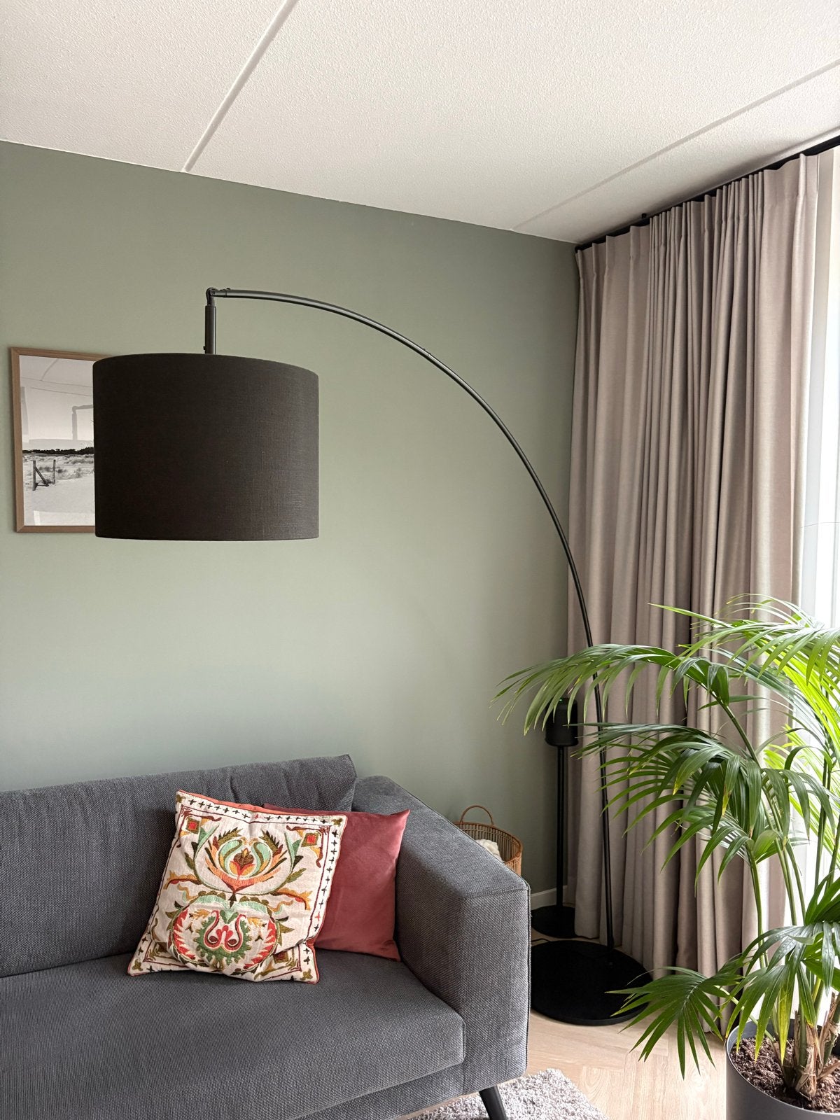 IKEA SKAFTET Staande lampvoet met zwarte lampenkap, Ophalen, Gebruikt, Metaal, 200 cm of meer