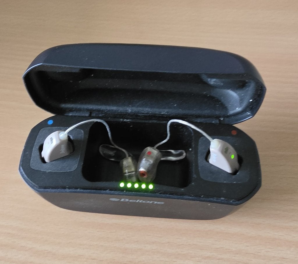 Beltone TV Streamer + Oplader Standard Charger (Model C-1), Ophalen of Verzenden, Gebruikt