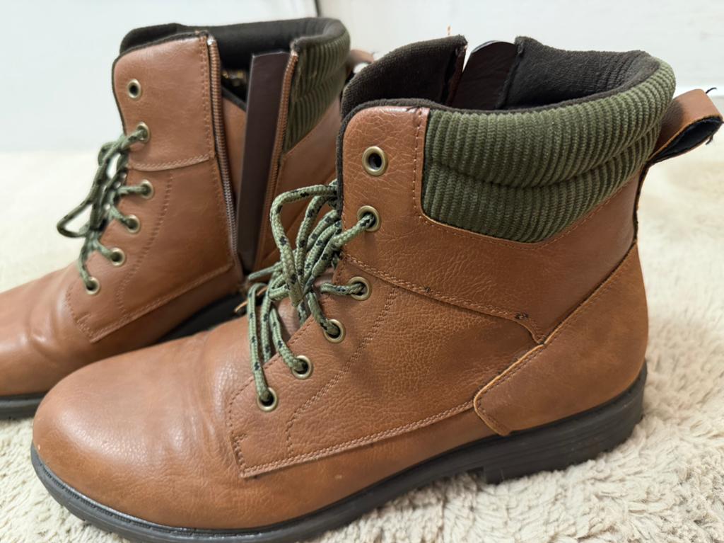 Herenlaars van Pristoel, Bruin, Boots, Ophalen of Verzenden, Zo goed als nieuw
