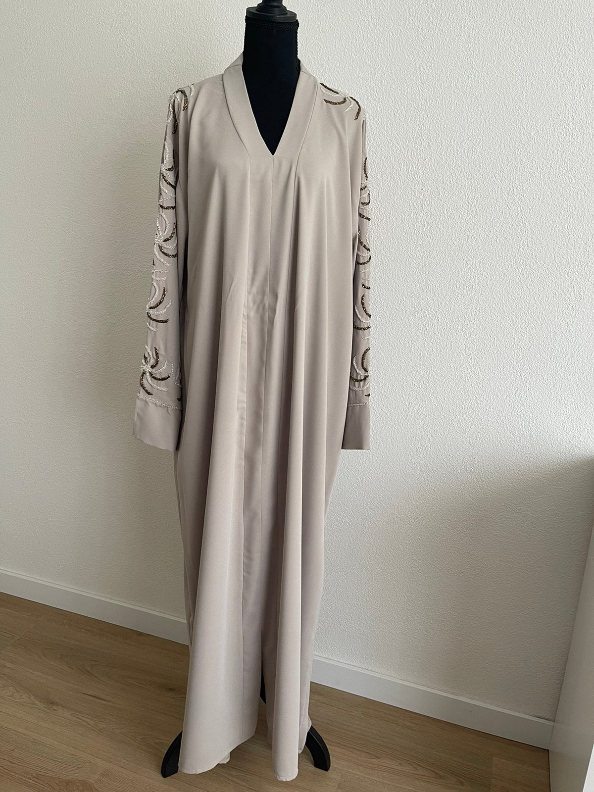 Abaya met kraaltjes, Ophalen of Verzenden, Zo goed als nieuw, Maat 46/48 (XL) of groter, Overige typen