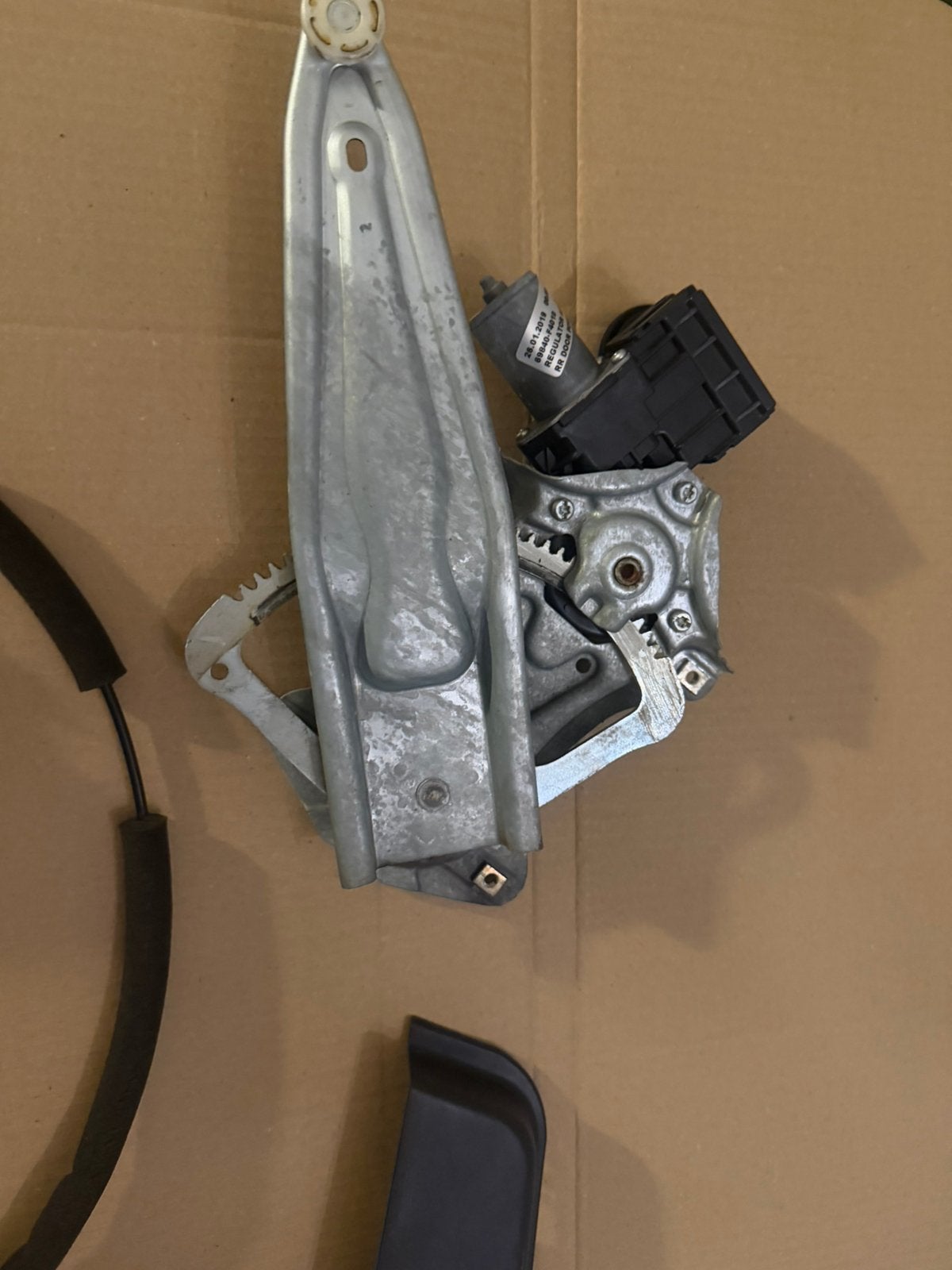 Toyota CH-R links achter deur diverse onderdelen, Ophalen of Verzenden, Gebruikt, Toyota