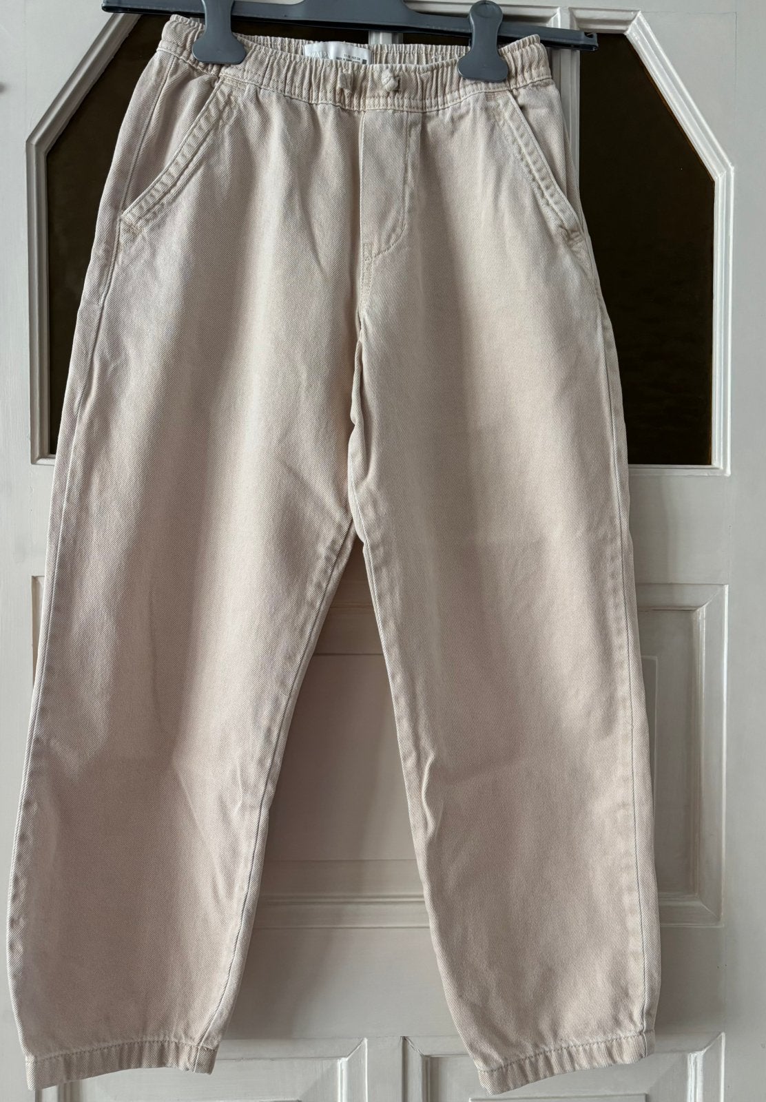 Zara straight zomerse jongensbroek  kleur ecru maat 152, Ophalen of Verzenden, Zo goed als nieuw, Jongen, Broek