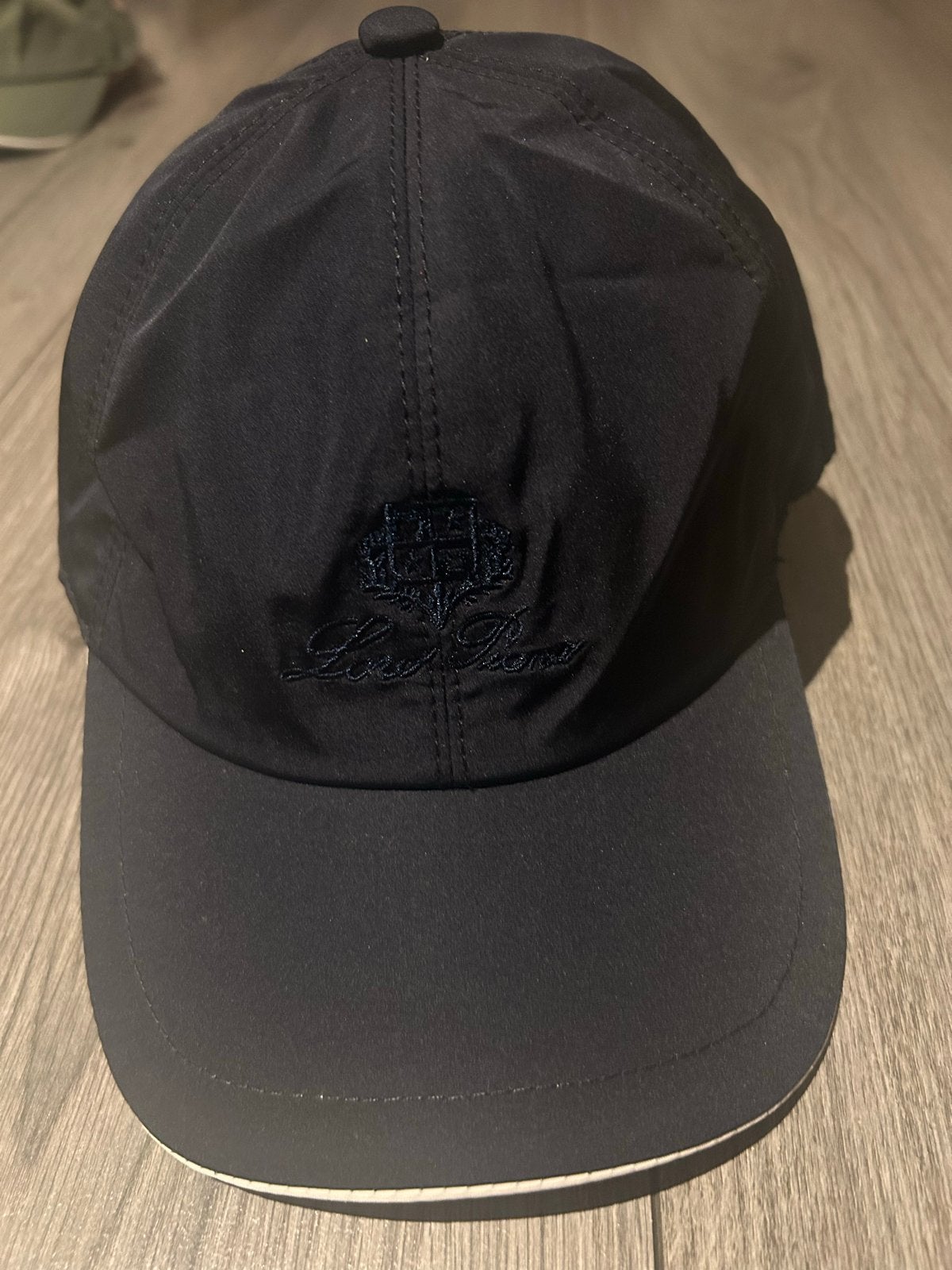 Loro Piana Storm System Pet - Nieuw ( donkerblauw), Kleding | Heren, Hoeden en Petten, Verzenden, Nieuw, One size fits all, Pet