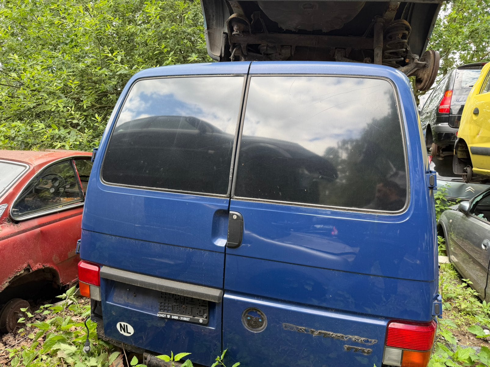 VOLKSWAGEN TRANSPORTER T4 achterdeuren, Auto-onderdelen, Ophalen of Verzenden, Voor, Volkswagen, Bumper