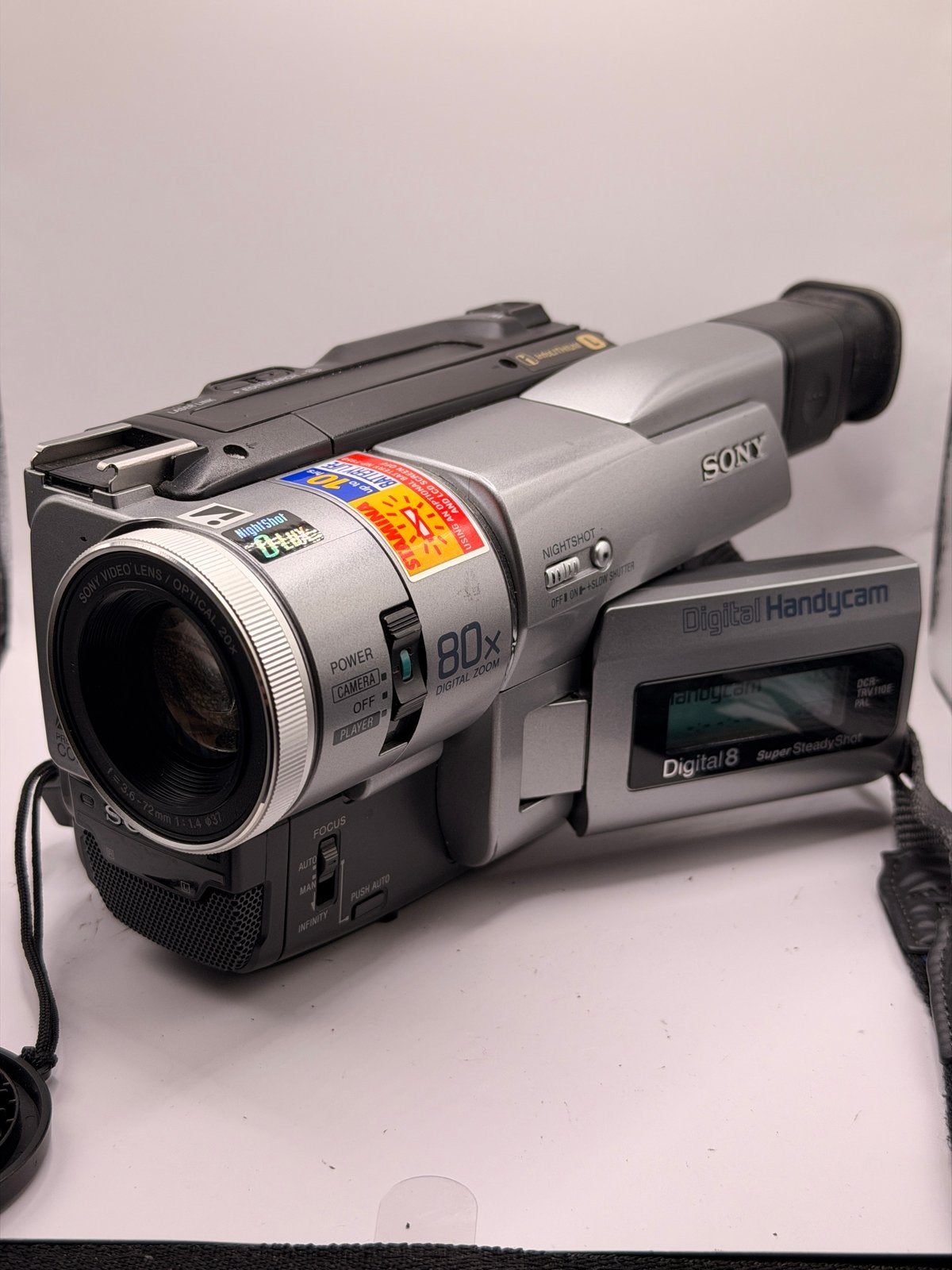Sony Handycam DCR-TRV110E met nieuwe accu en lader, Gebruikt, Overige soorten, Ophalen of Verzenden, 8 tot 20x