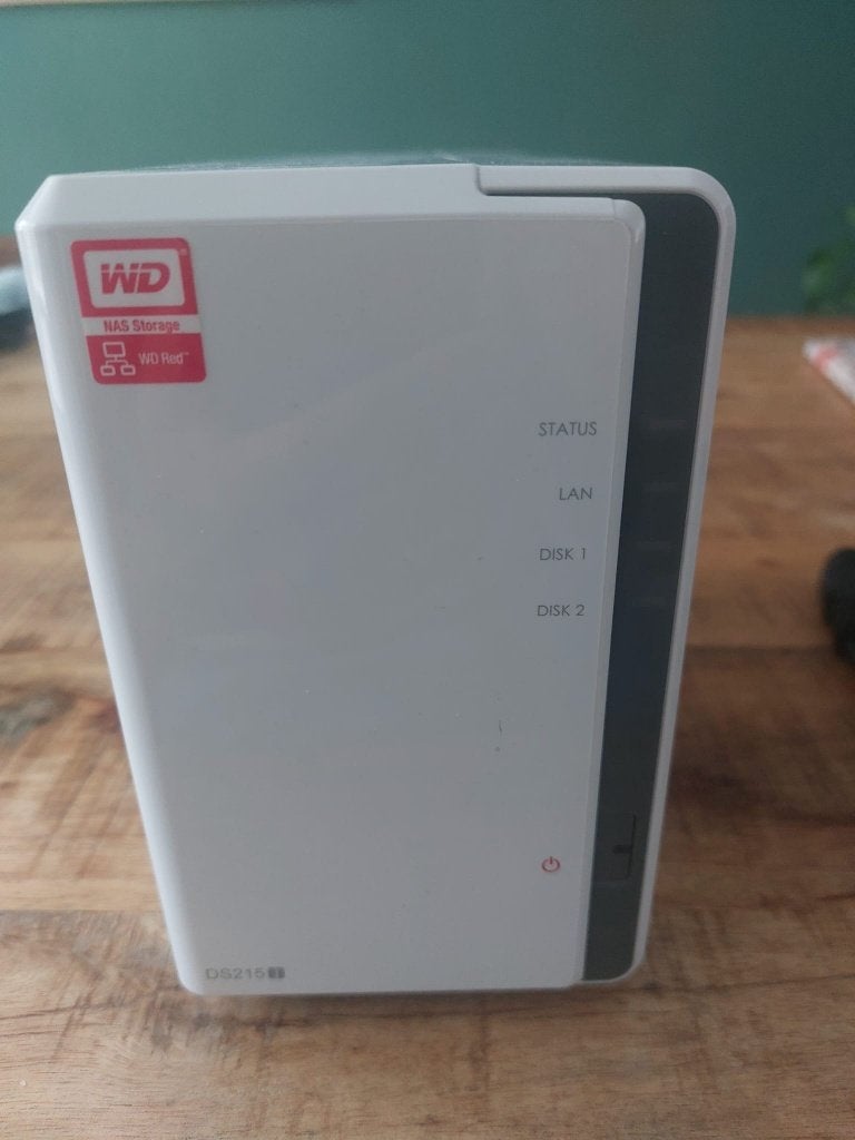 Synology DiskStation DS215J Zonder hardeschijven, Computers en Software, NAS, Ophalen of Verzenden, Gebruikt