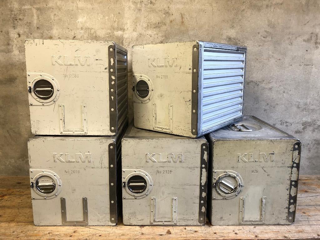 Stoere vintage metalen catering boxen van KLM! nog 2 te koop, Ophalen of Verzenden, Gebruikt, Overige typen