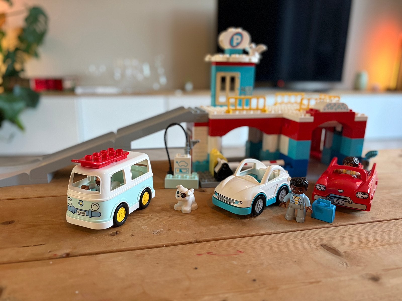 Lego duplo parkeergarage en wasstraat, Ophalen of Verzenden, Zo goed als nieuw, Duplo