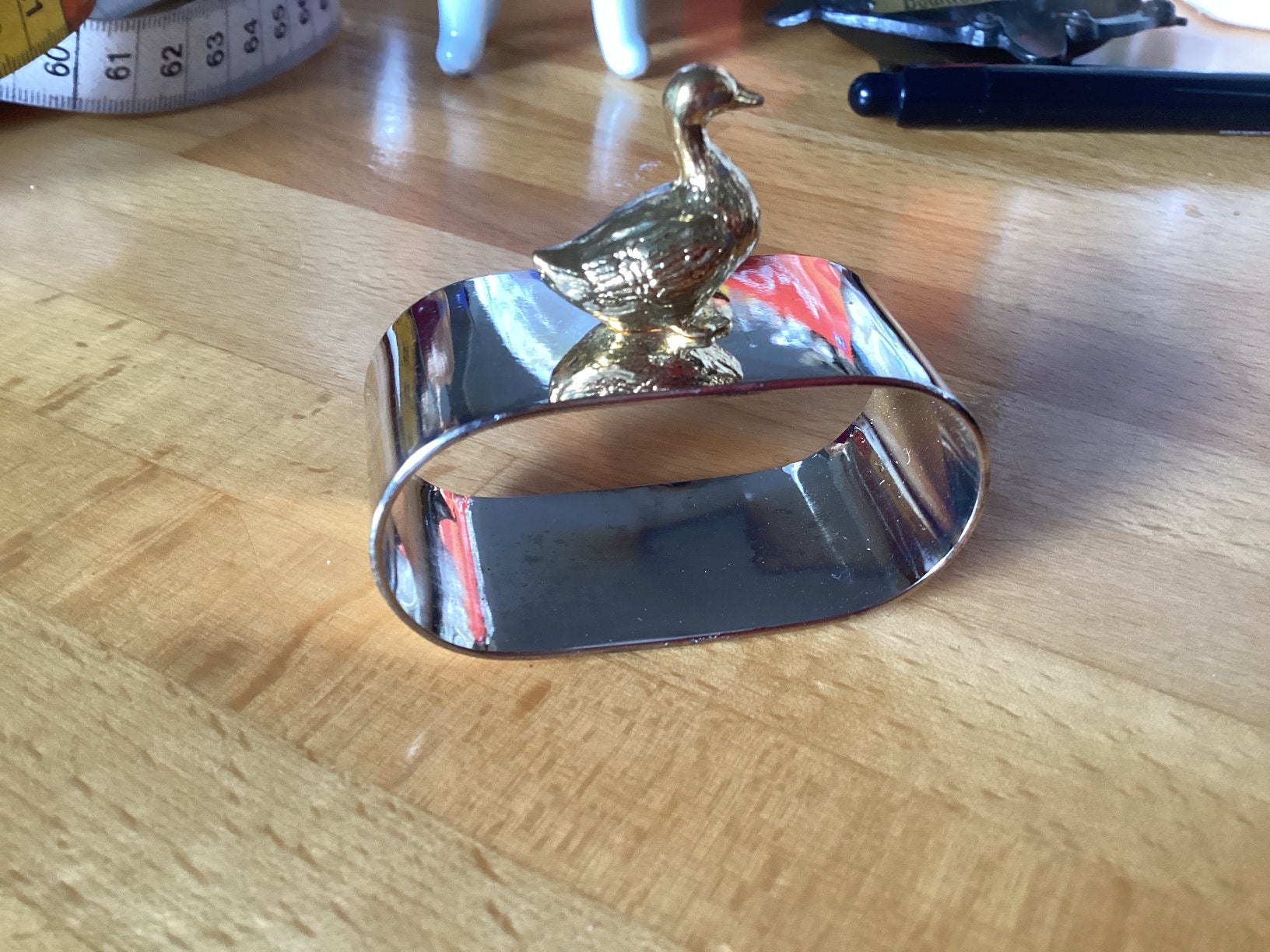 Eend Servetring verzilverd verguld // hoog 5 cm nieuw, Ophalen of Verzenden, Zo goed als nieuw, Dier
